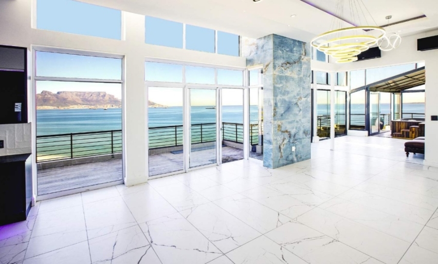 3 Bedroom Property for Sale in Bloubergstrand Western Cape